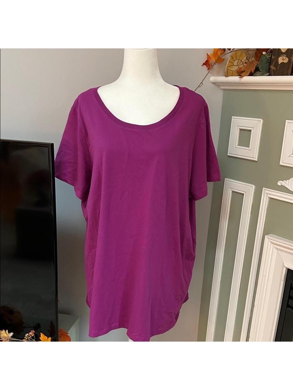 Women's Purple Top